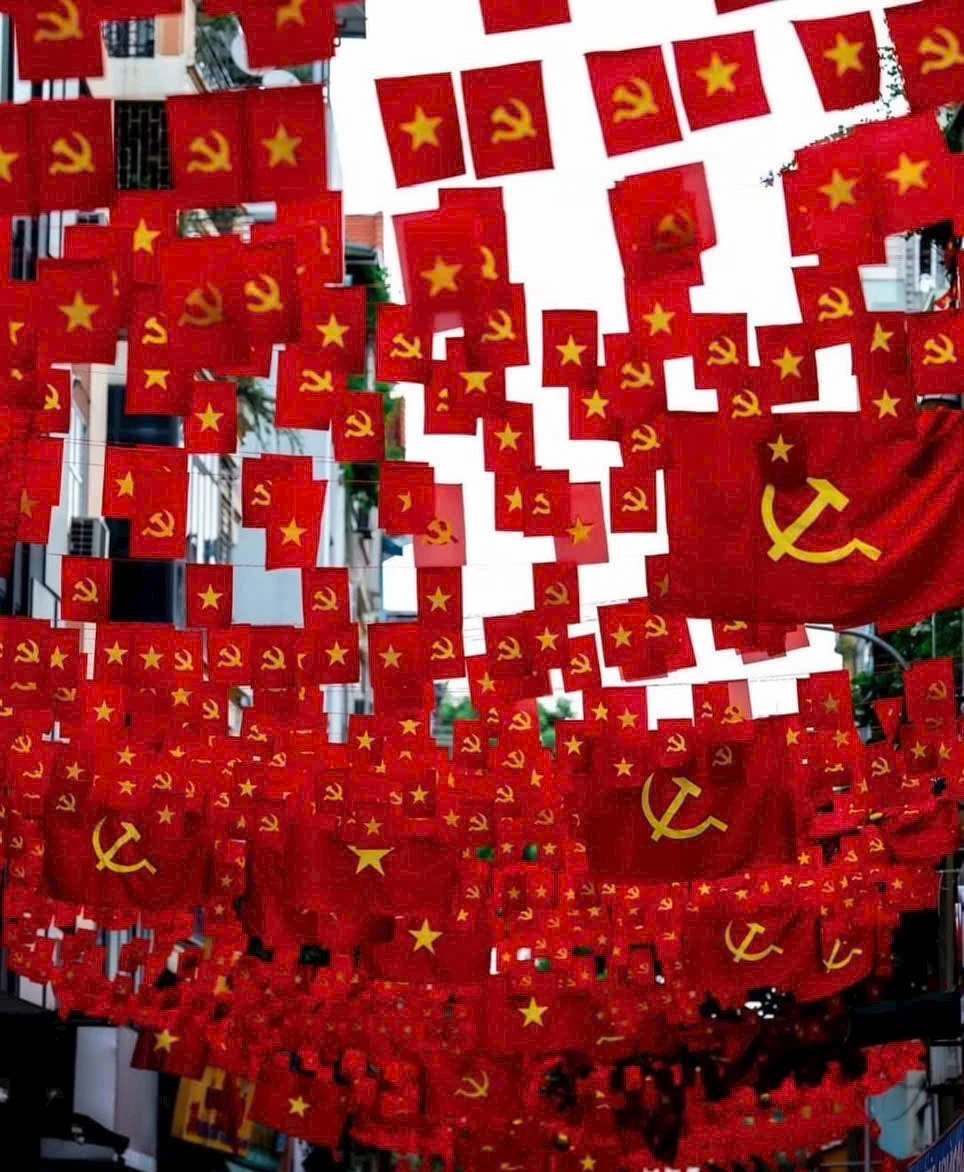 Bapaki mở cửa xuyên lễ